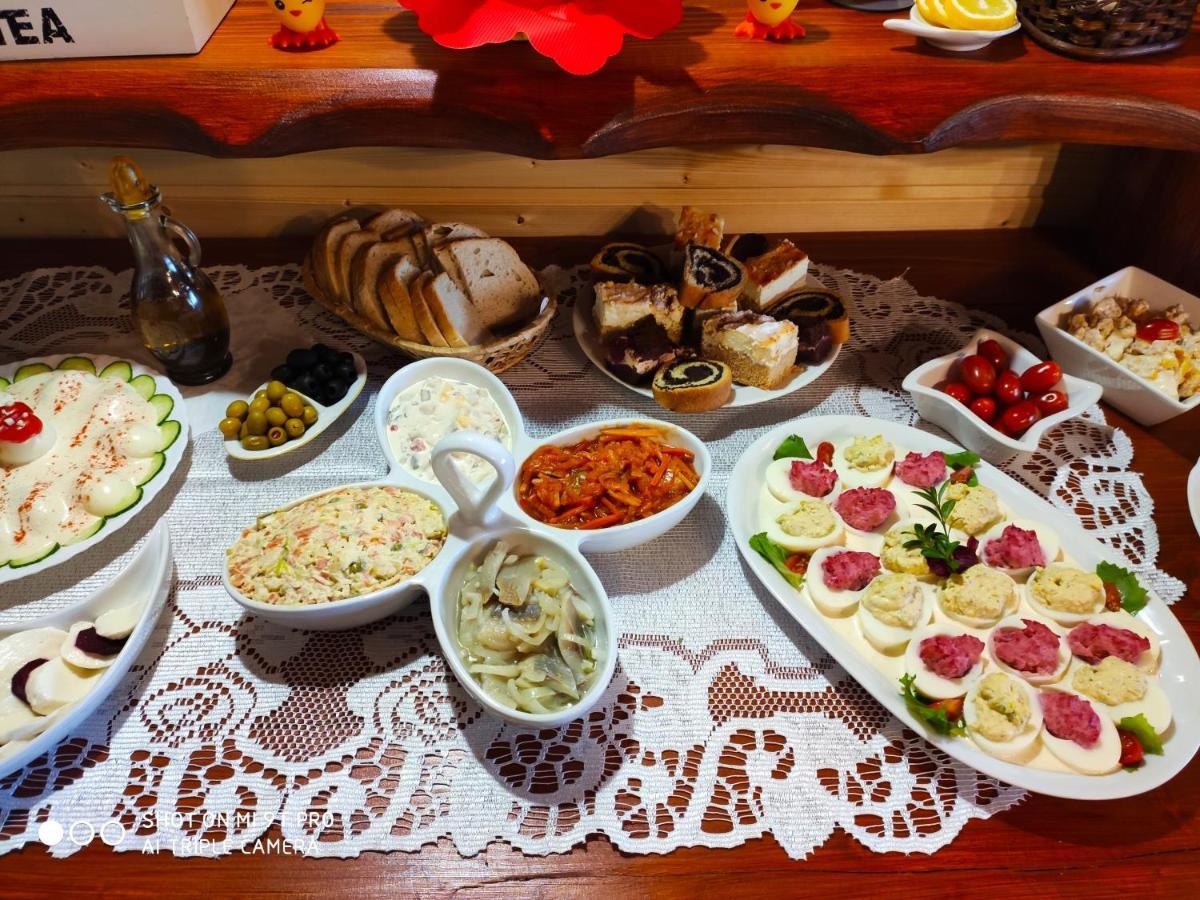 Agroturystyka Pod Kolami Myczkowce Bagian luar foto