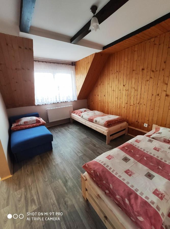 Agroturystyka Pod Kolami Myczkowce Bagian luar foto